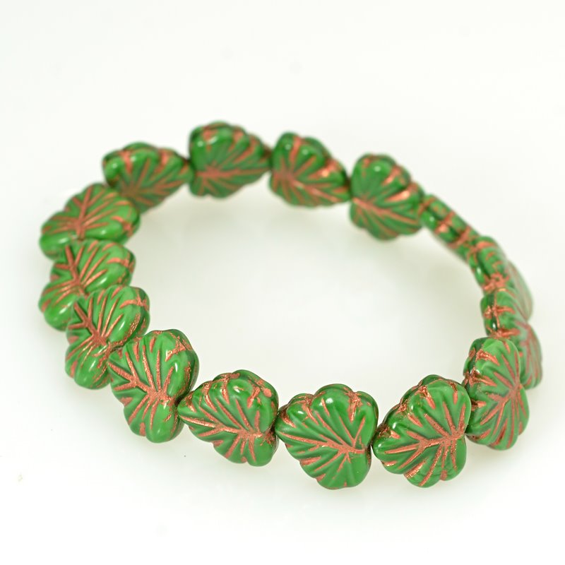 Glass Bead Vine Leaf - 13x11mm - Grass Green Silk (15)
