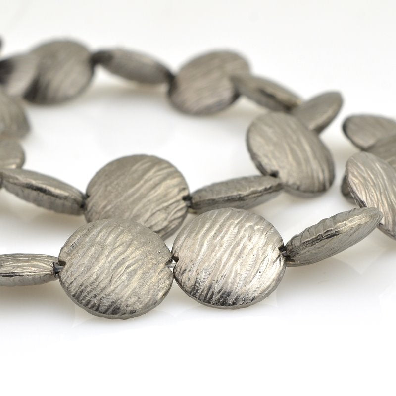 Metal Bead - 16mm Streaked Coin - Gunmetal (strand)