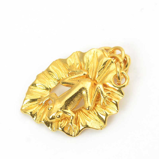 Clasp -  Frog on a Lily Pad - Gold Plated