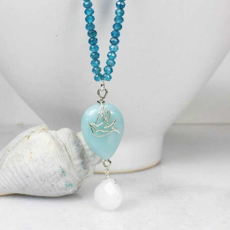 Bead Cap Sparrow in Flight - Vermeil