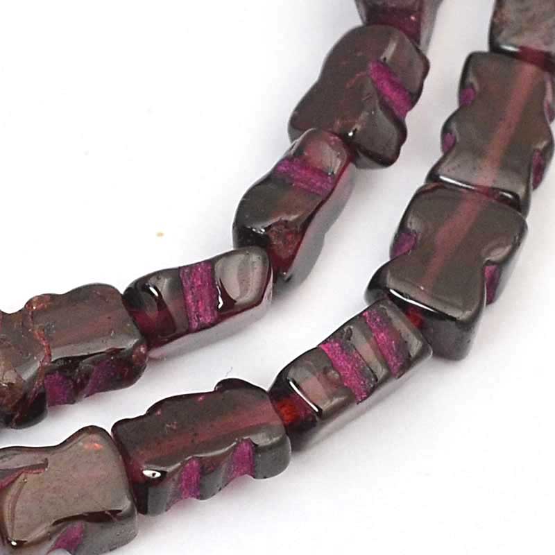 Stone Freeform Gummy Bears Garnet 14.5in