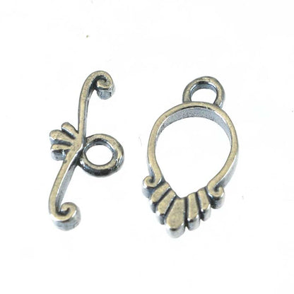 Toggle Clasp -  Simple Fan - Antiqued Silver