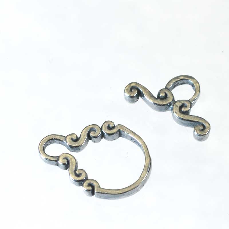 Toggle Clasp -  S Squiggle - Antiqued Silver