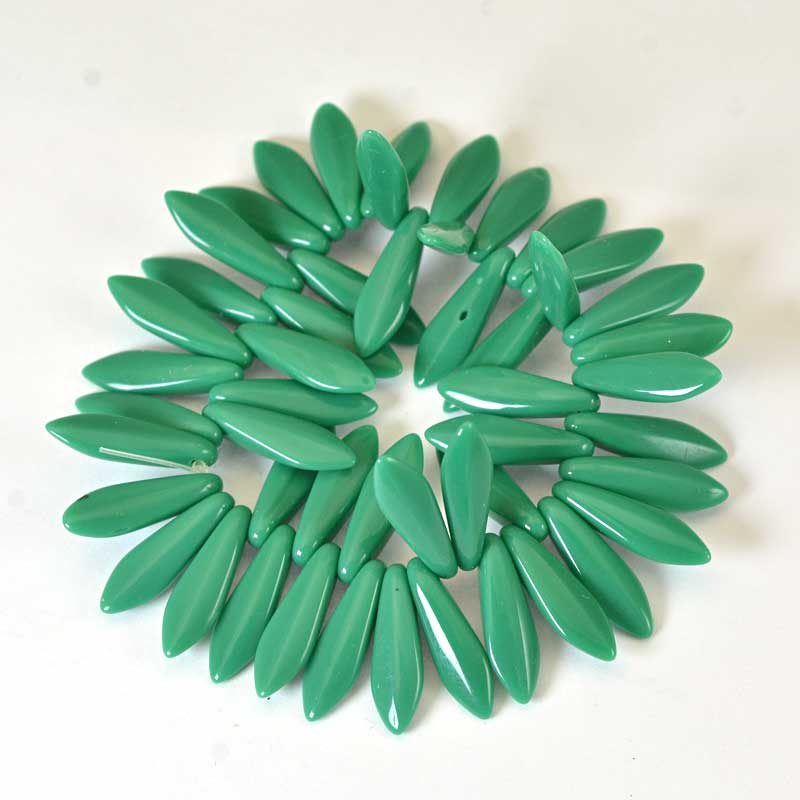 Fringe Beads Dagger Beads - 15mm - Jade Green (25)