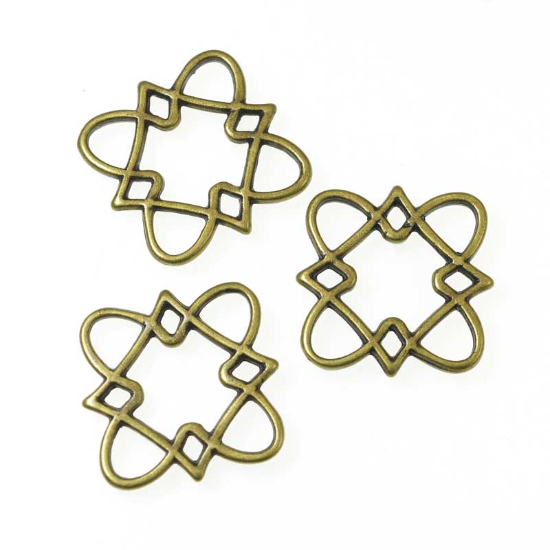 Link -  Clover Square - Antiqued Brass (4)