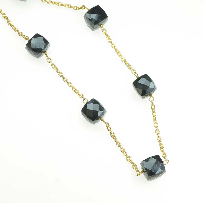 Gemstone Chain -  Faceted Cubes - Onyx - Gold Plated (foot)