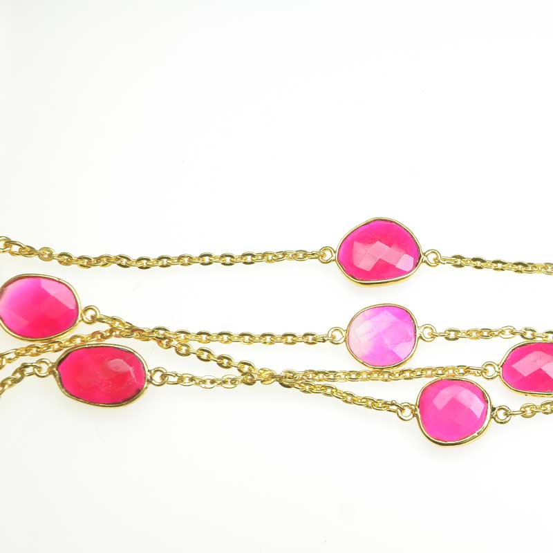 Gemstone Chain -  Mounted Faceted Random - Pink Chalcedony - Goldplated (foot)