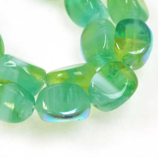 Czech Glass Edged Oval - 9mm - Mint Swirl AB (strand 25)