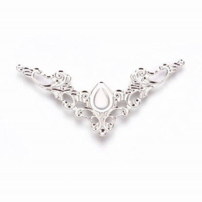 Metal Filigree - 58mm Flying Triangle - Nickel Coloured (5)