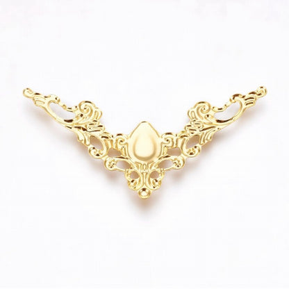 Metal Filigree - 58mm Flying Triangle - Bright Gold Plated (5)