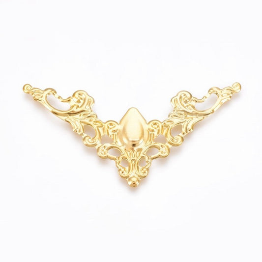Metal Filigree - 58mm Flying Triangle - Bright Gold Plated (5)