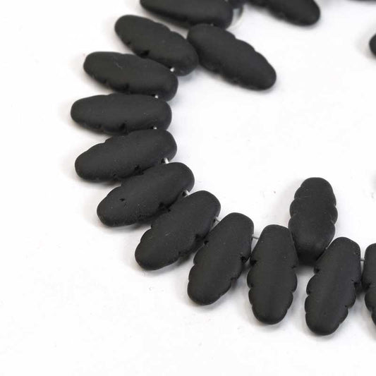 Serrated Dagger Beads - Matte Jet (strand 25)