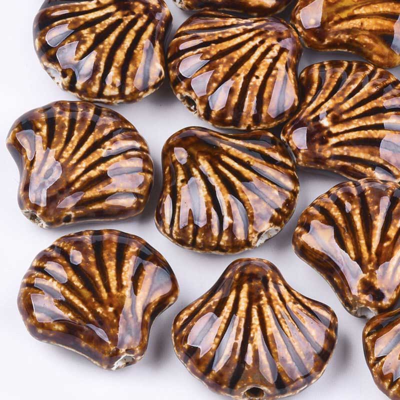 Glazed Porcelain Bead - 33mm Scallop Shell - Caramel (2)