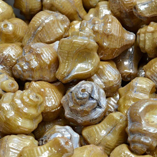 Glass Bead Murex Shell - Golden Sugar (20)