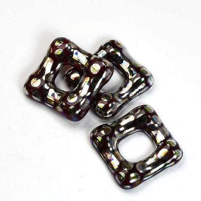 Fused Glass - 25mm - Trafalgar Square - Garnet