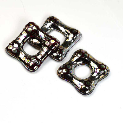 Fused Glass - 35mm - Trafalgar Square - Garnet