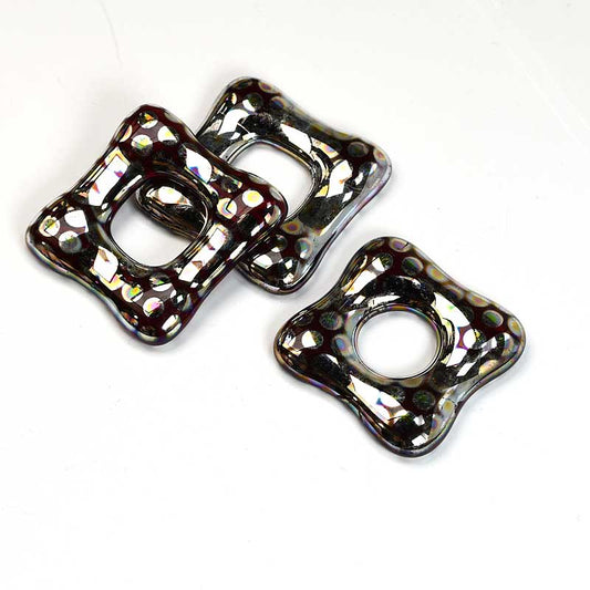 Fused Glass - 35mm - Trafalgar Square - Garnet