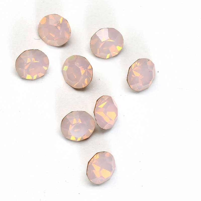 Swarovski Vintage Rhinestones - ss25 /5.5mm - Chaton (Round Pointed Back) Foiled