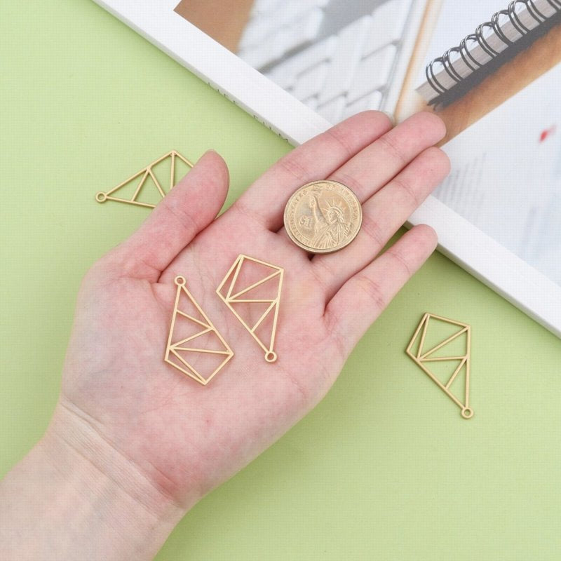 Finding - Earring / Pendant Angles Frame Open Bezel - Matte Gold (4)