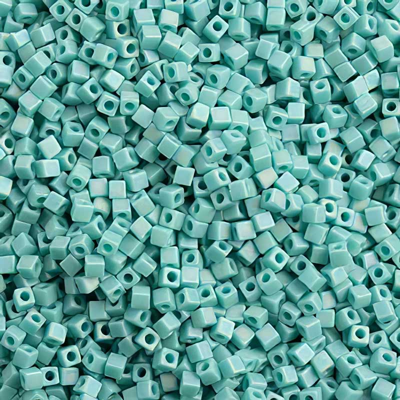 Miyuki Cube - 1.8mm - Matte Turquoise Green AB