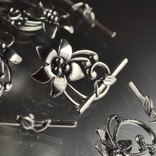 Toggle Clasp Frilly Lily - Sterling Silver