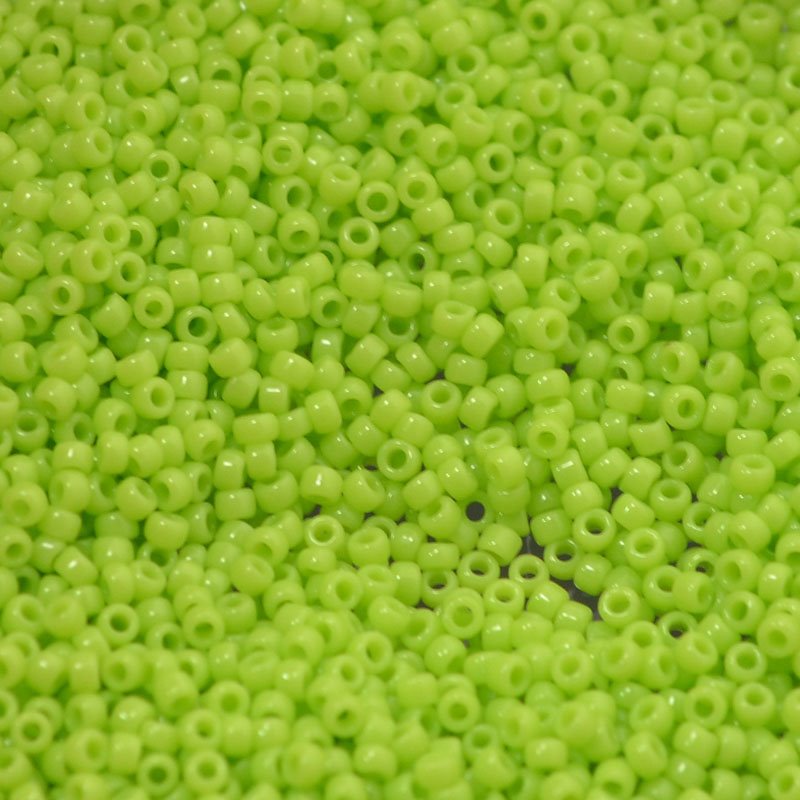 Toho Seed Beads - 15/0 - Opaque Sour Apple