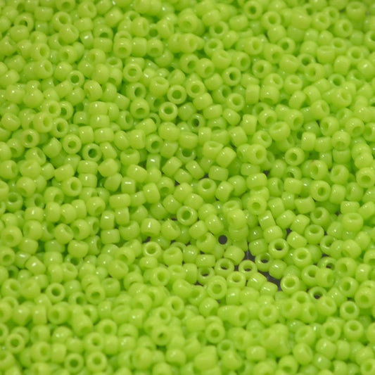 Toho Seed Beads - 15/0 - Opaque Sour Apple