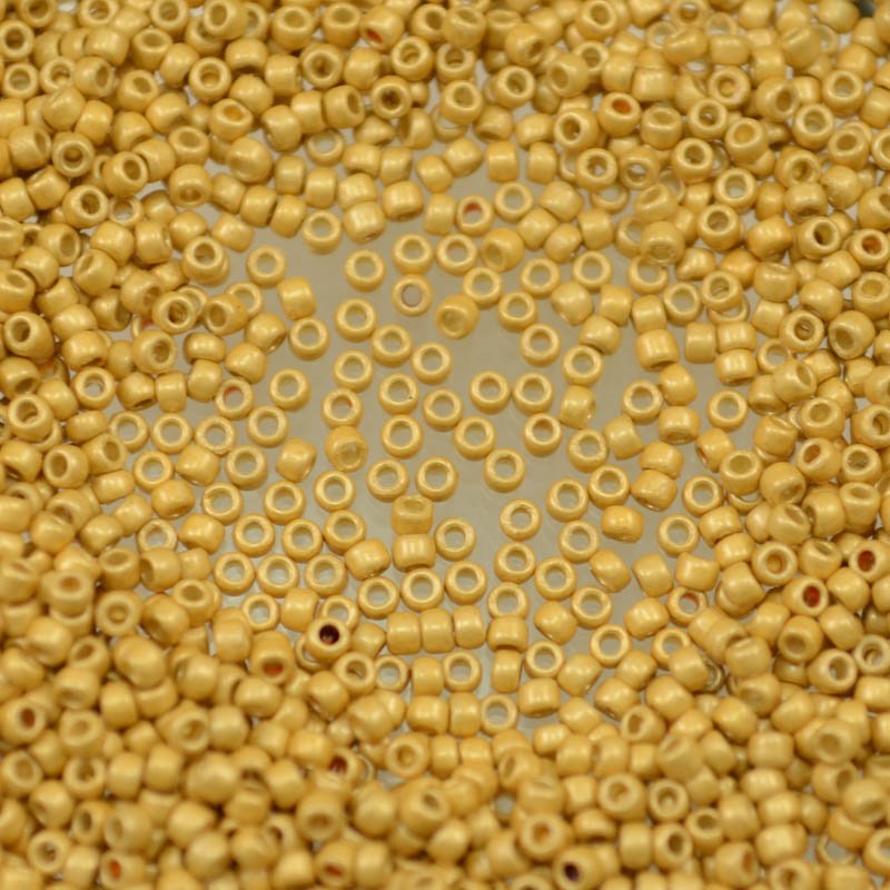 Toho Seed Beads - 15/0 - Matte Metallic Light Gold [Permanent Finish]