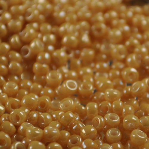 Toho Seed Beads - 8/0 - Opaque Butterscotch Lustre