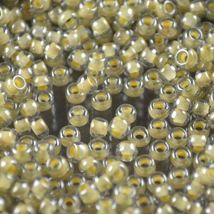 Toho Seed Beads - 8/0 - Silver-Lined Emerald