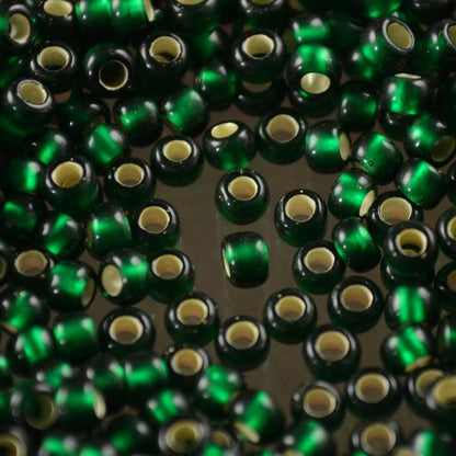 Toho Seed Beads - 8/0 - Silver-Lined Emerald