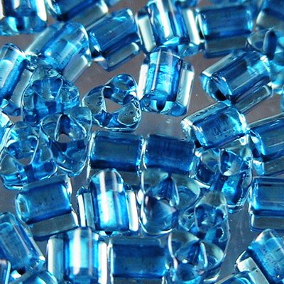 Toho Triangles - 8/0 - Inside Colour Capri/Aqua