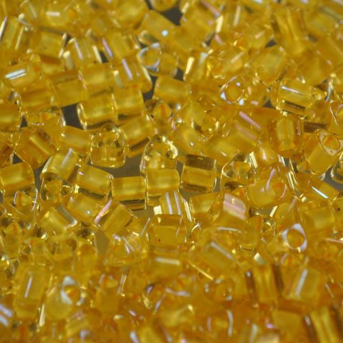 Toho Triangles - 8/0 - Inside Colour Yellow/Amber Iris