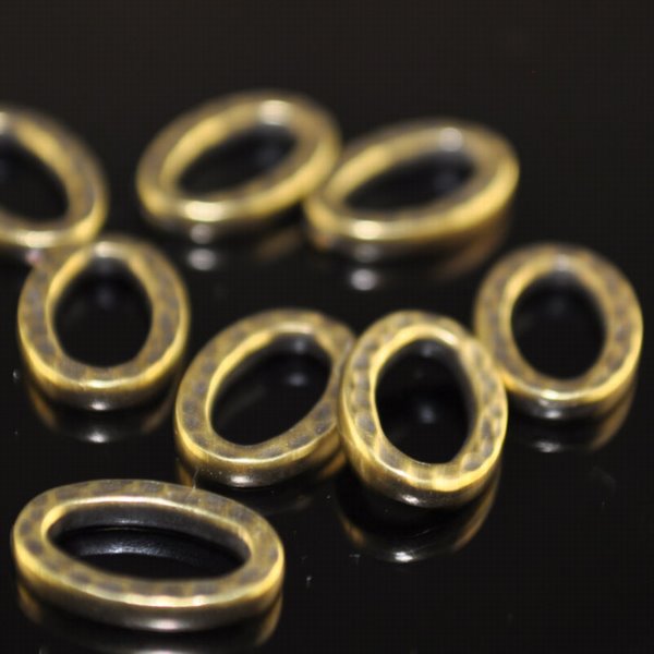Link - Small Hammered Flat Oval Ring - Brass Oxide
