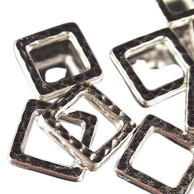 Link - Small Hammered Flat Square Ring - Bright Rhodium